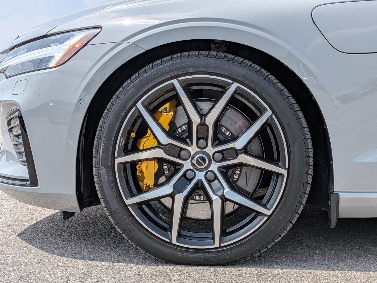 2025 Volvo V60 Plug-In Hybrid T8 AWD Polestar Engineered