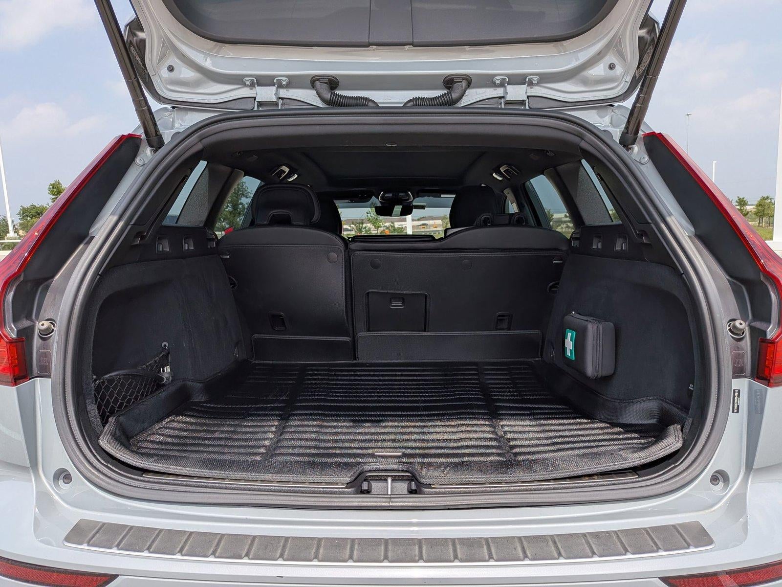 2025 Volvo V60 Plug-In Hybrid T8 AWD Polestar Engineered