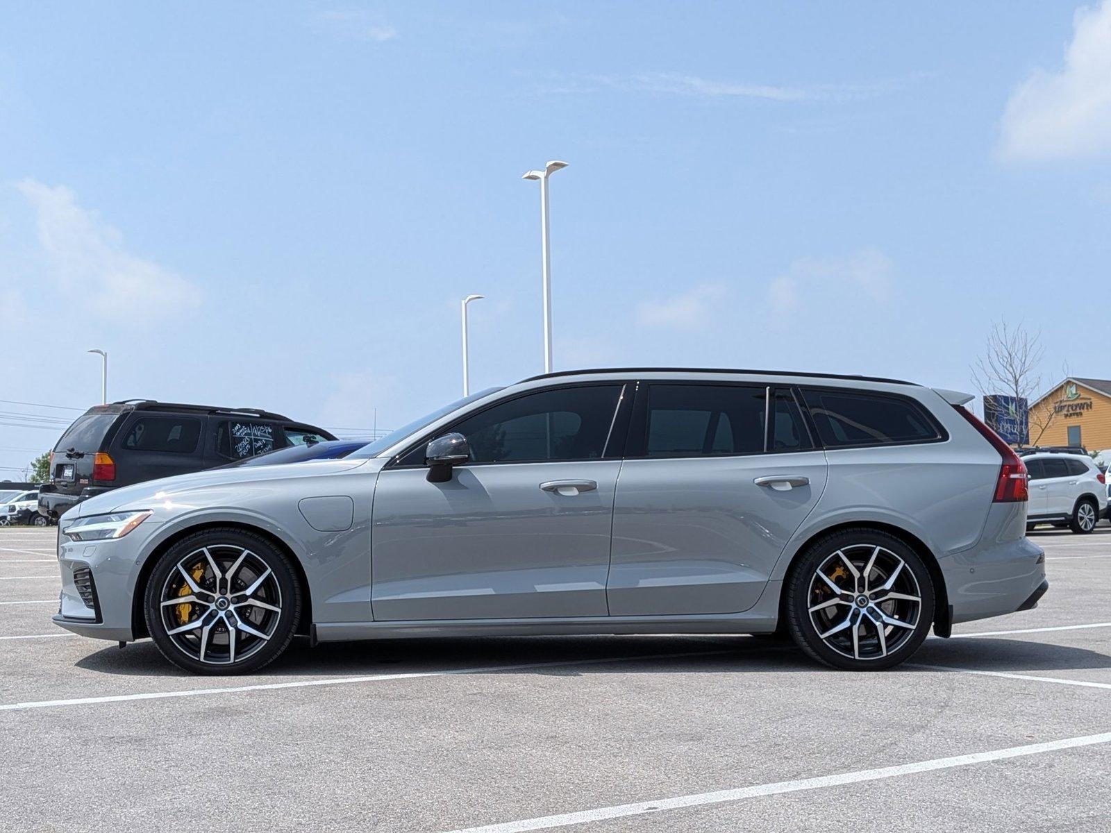 2025 Volvo V60 Plug-In Hybrid T8 AWD Polestar Engineered