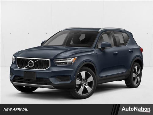 2021 Volvo XC40 T5 AWD Momentum