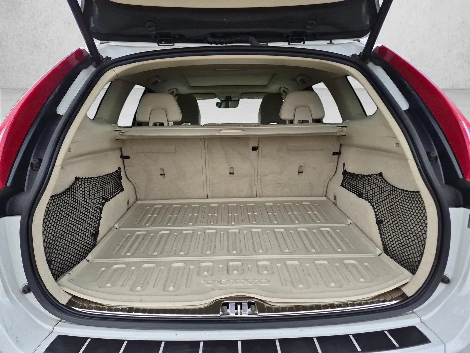 2016 Volvo XC60 FWD 4dr T5 Drive-E Premier
