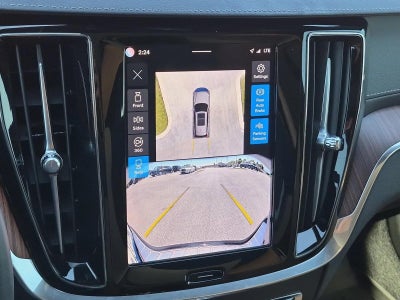 2025 Volvo V60 Cross Country B5 AWD Ultra