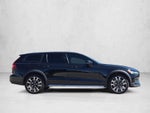 2025 Volvo V60 Cross Country B5 AWD Ultra