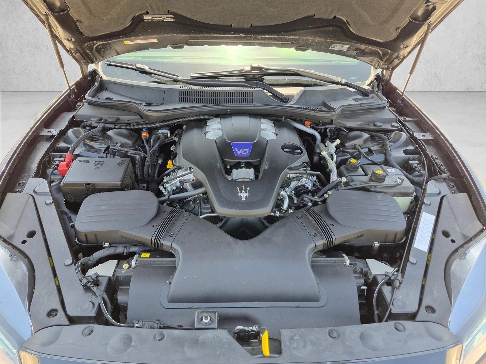 2022 Maserati Quattroporte Modena Q4 3.0L