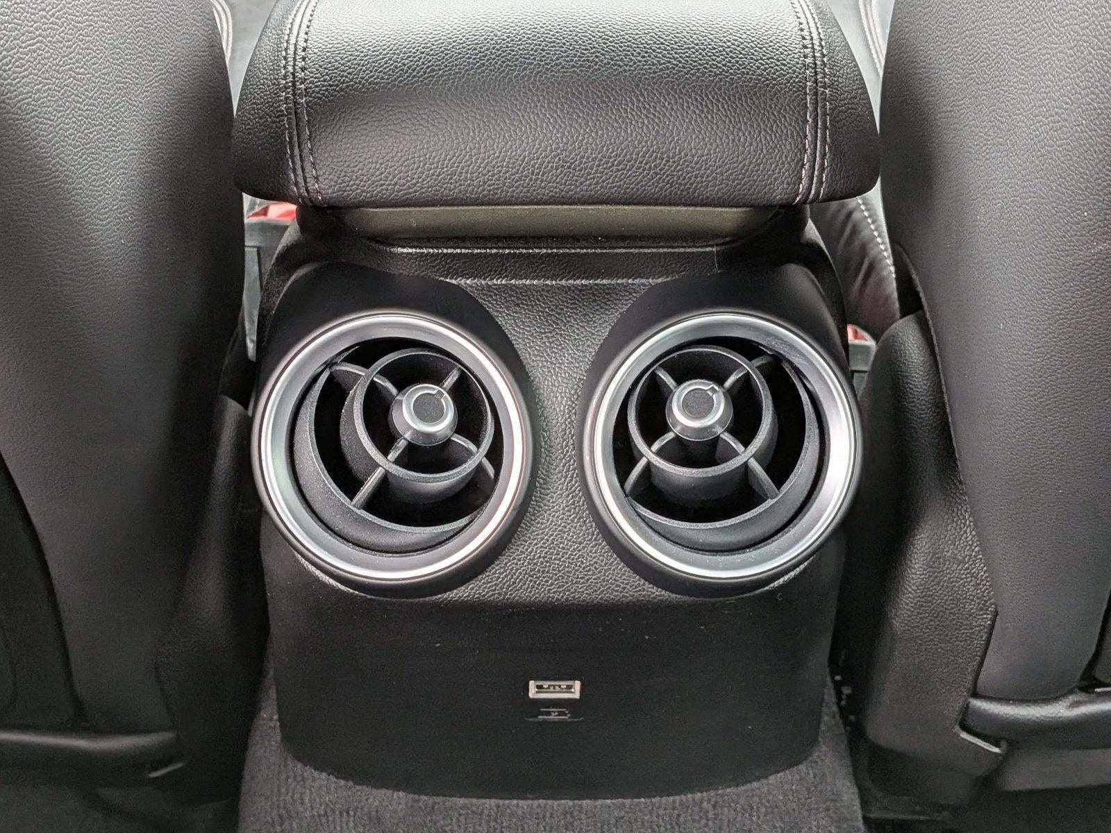 2017 Alfa Romeo Giulia RWD