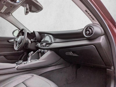 2017 Alfa Romeo Giulia RWD